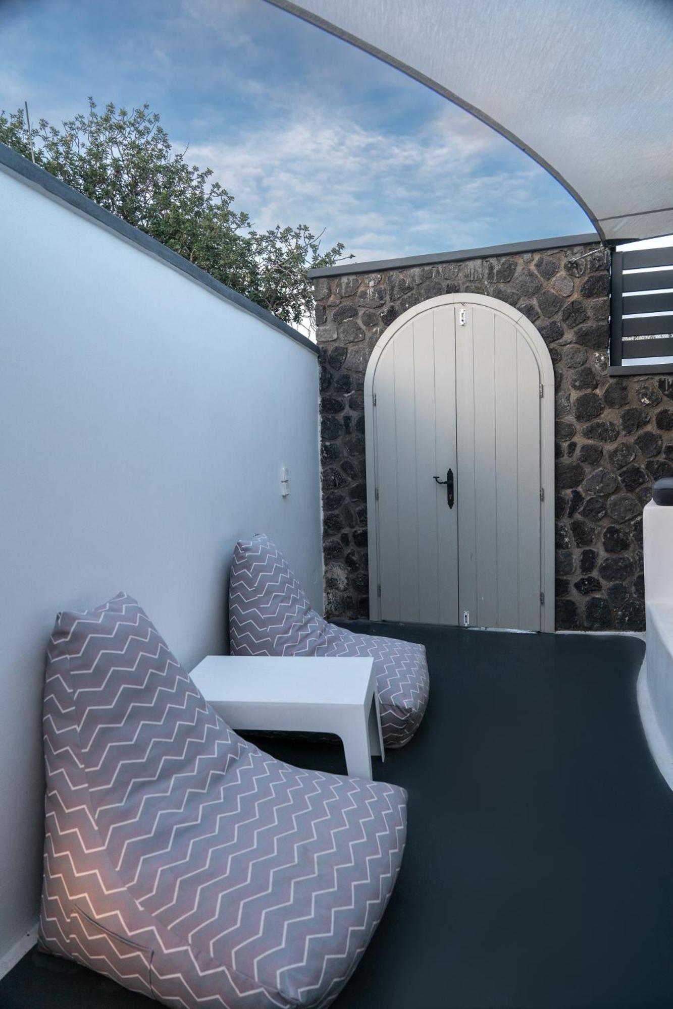 Sun Naam Home Santorini With Heated Jacuzzi Karterados  Dış mekan fotoğraf